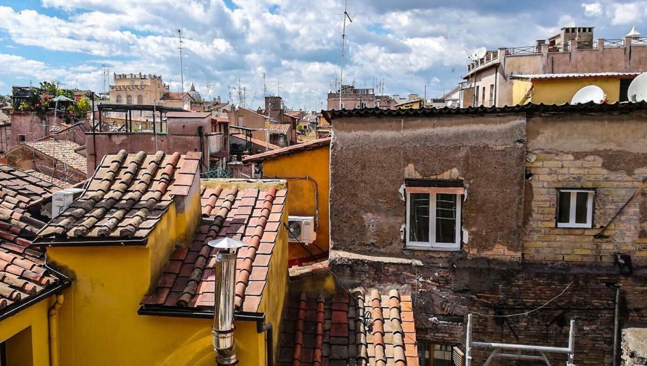 Campo24Roma Guesthouse ภายนอก รูปภาพ